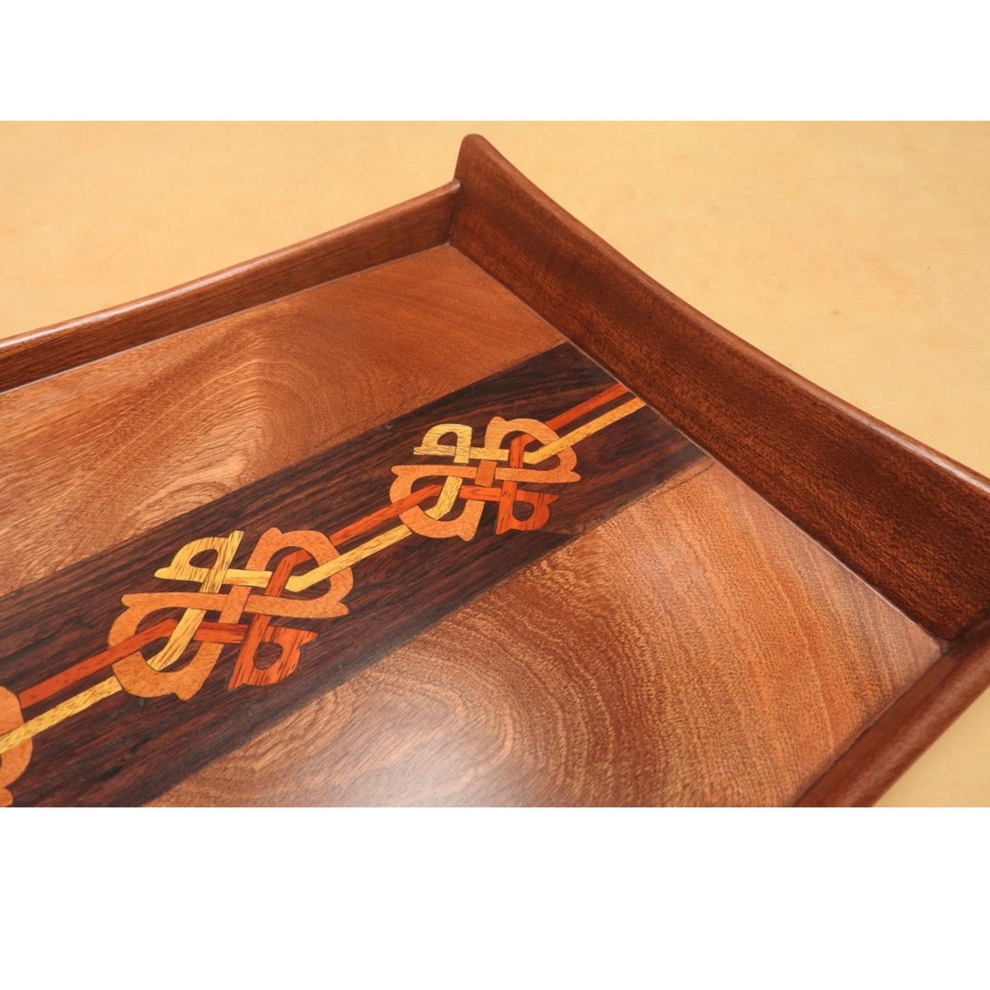 Qutub Knot Tray