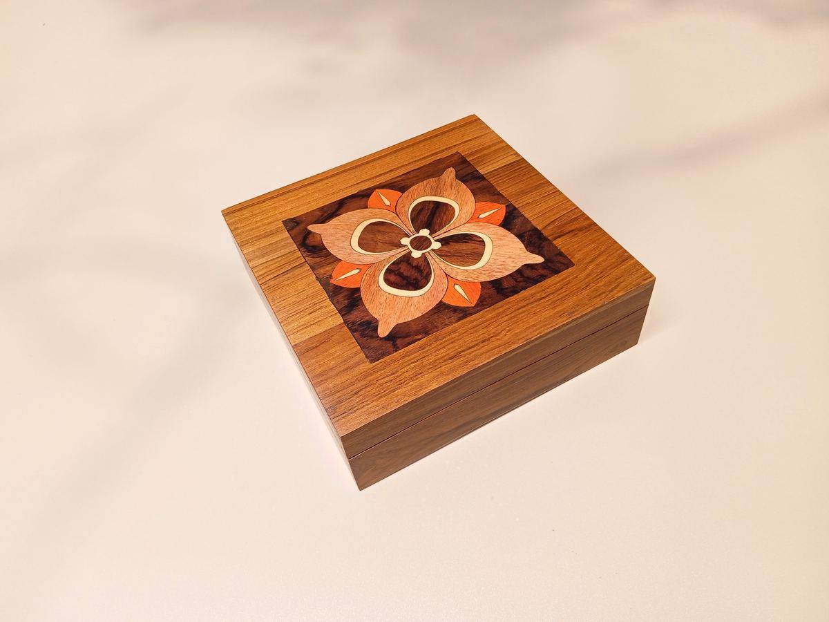 product-thumb