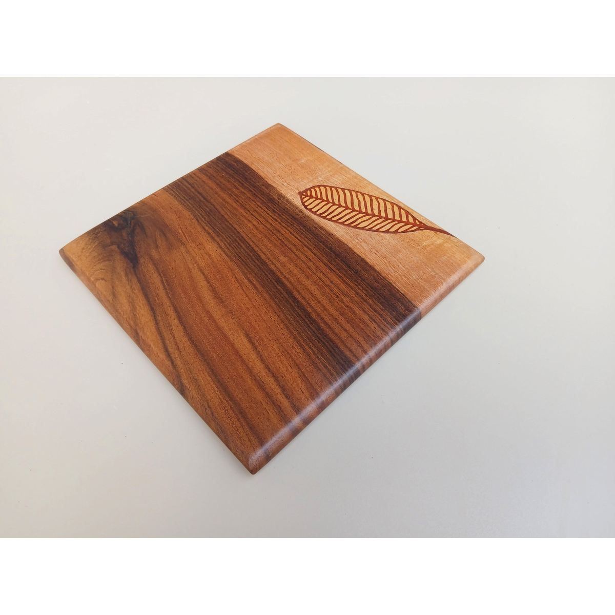 Leaf Trivet - Arjun Wood